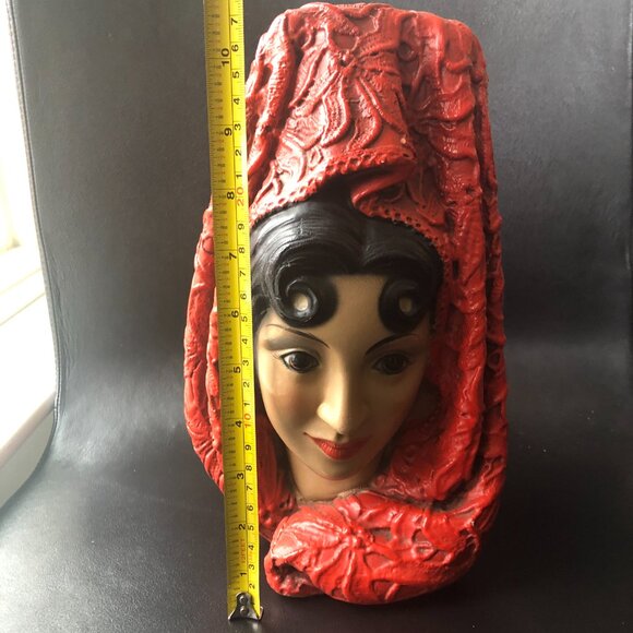 Vintage MCM Marwal Chalkware bust of Spanish Woman - circa 1960s - Picture 10 of 12